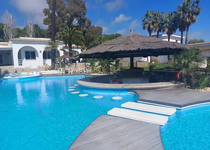 Paradise In Font Nova